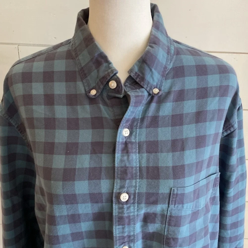 J. Crew Slim All Cotton Oxford. Size L. Blue plaid. Button-down. Vintage.